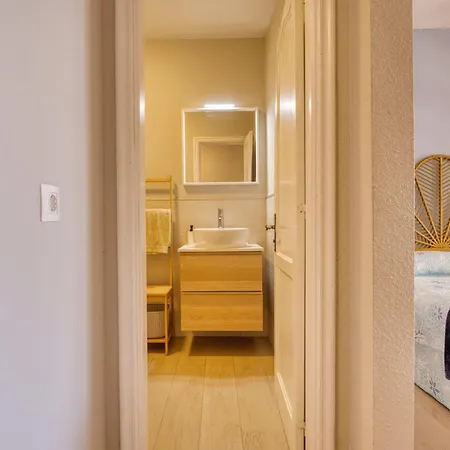 아파트 Estudio Con Terraza Y Vistas Espectaculares Ov302 *