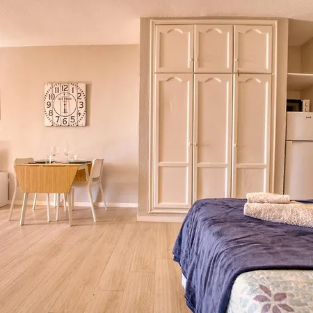 아파트 Estudio Con Terraza Y Vistas Espectaculares Ov302 아데제
