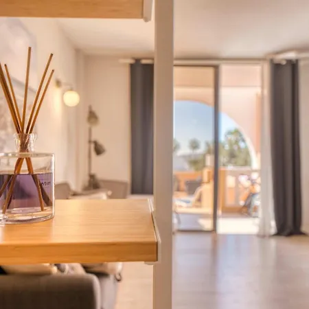 Daire Estudio Con Terraza Y Vistas Espectaculares Ov302
